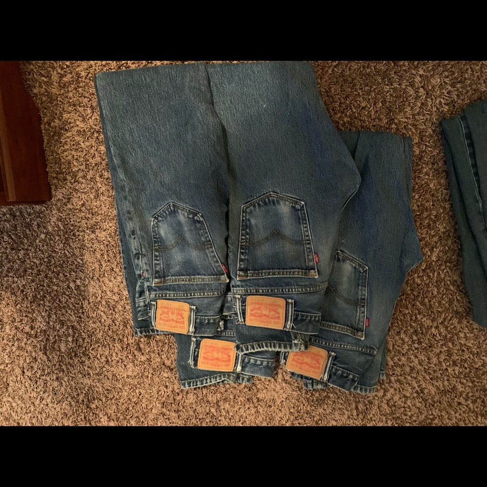 Men Levi jeans